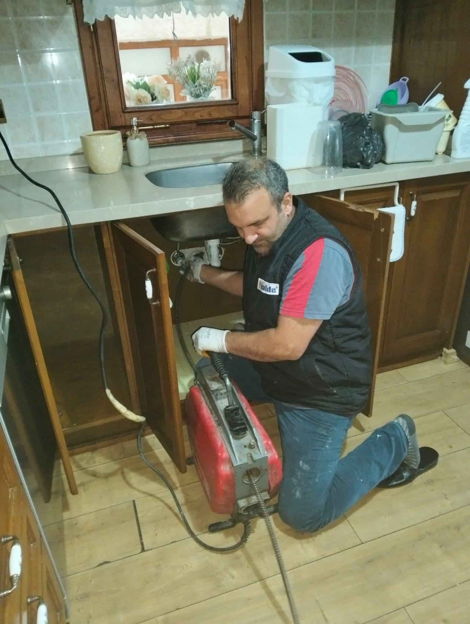 Lavabo Neden Yavaş Boşalır? için tesisat kontrolü